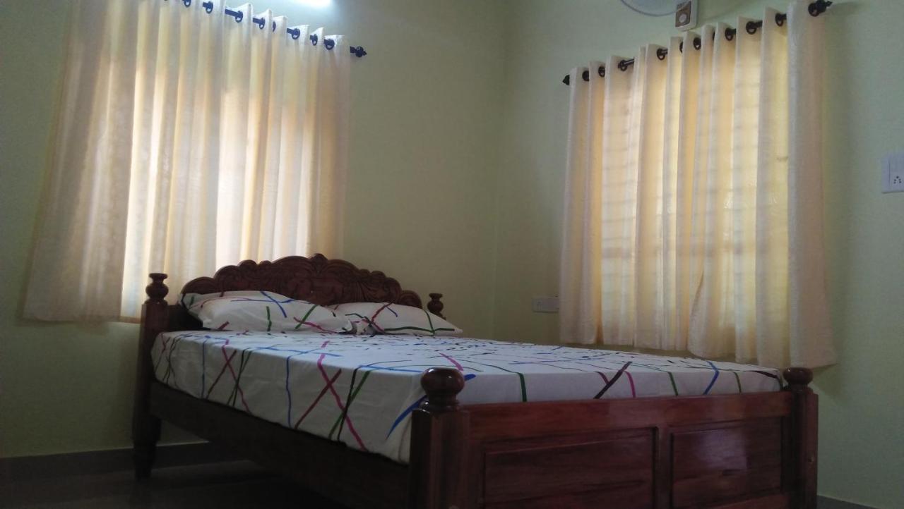 The Munroe Villagio Homey Mundrothuruth Bagian luar foto