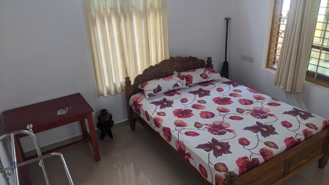 The Munroe Villagio Homey Mundrothuruth Bagian luar foto