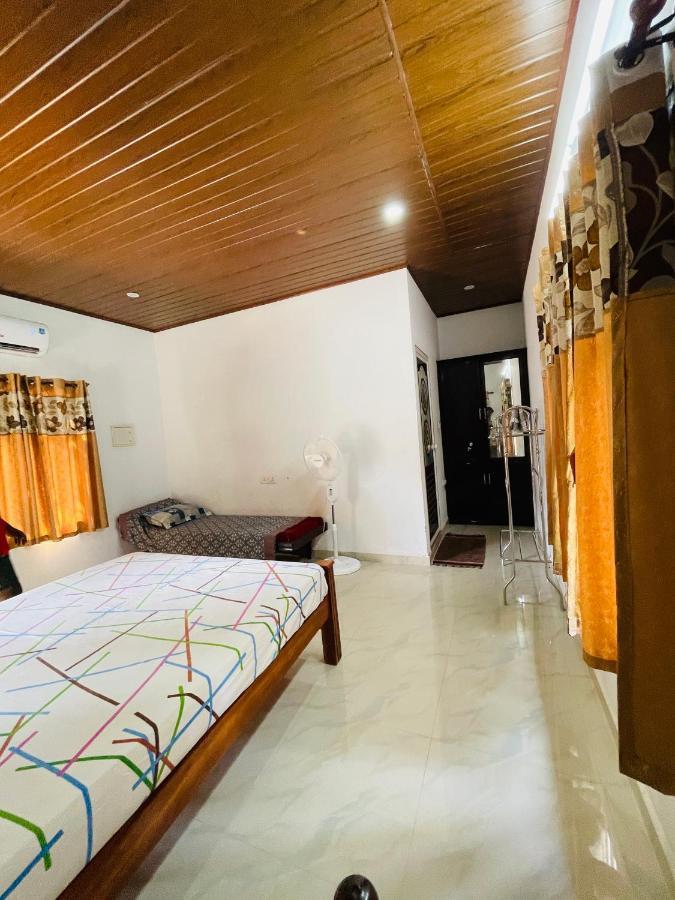 The Munroe Villagio Homey Mundrothuruth Bagian luar foto